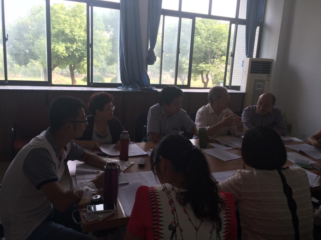 马克思主义学院2012级研究生学位论文预答辩圆满结束