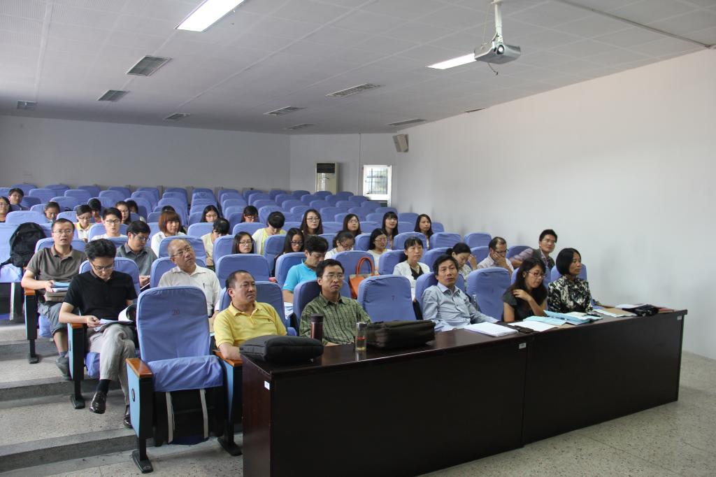 2014级研究生导师双选会顺利举行