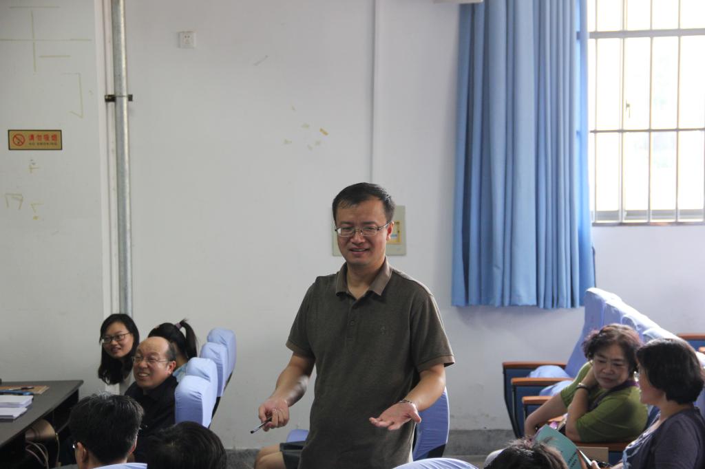 2014级研究生导师双选会顺利举行